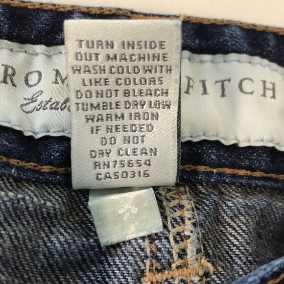 Abercrombie & Fitch Denim Women’s Skirt Size 4 - Picture 4 of 4